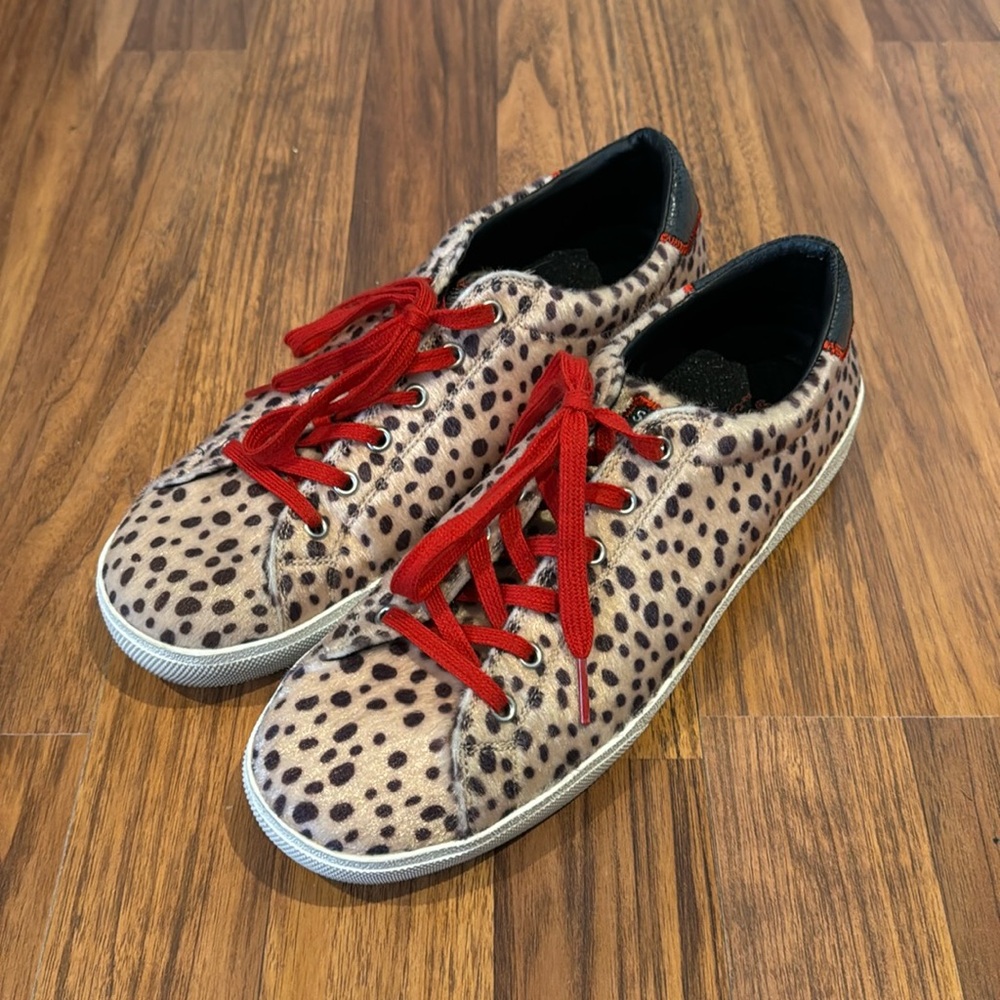 Sketchers Los Angeles cheetah size 9